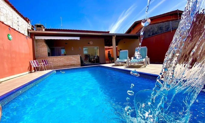 Raul Cury House | House in Itanhaém 100 meters from the beach