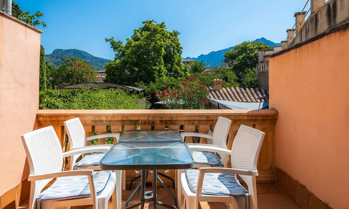 Soller House | House in the Center of Sóller