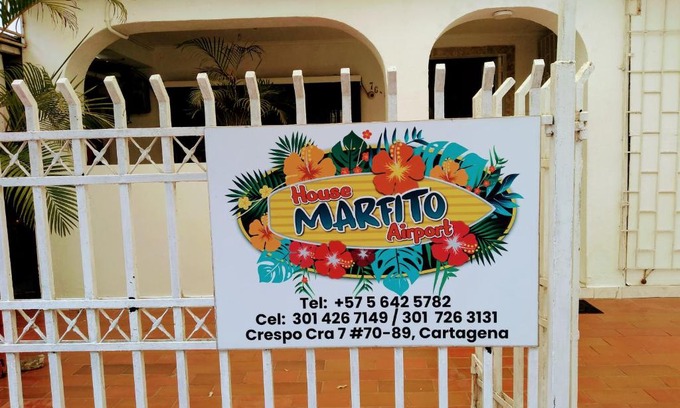 Crespo Hotel | House Marfito Airport