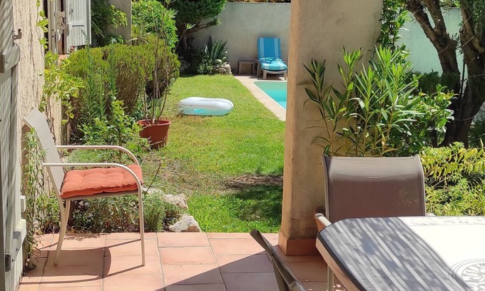 Puyricard House | House near village with garden, swimming pool, air conditioning