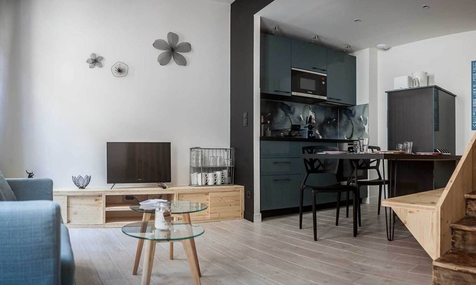 Albi Cottage | House of character in the heart of old Albi, cathedral view
