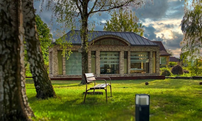 Paewesin House | House on the lakeshore with 360 ° view, with canoe, barely frequented swimming area