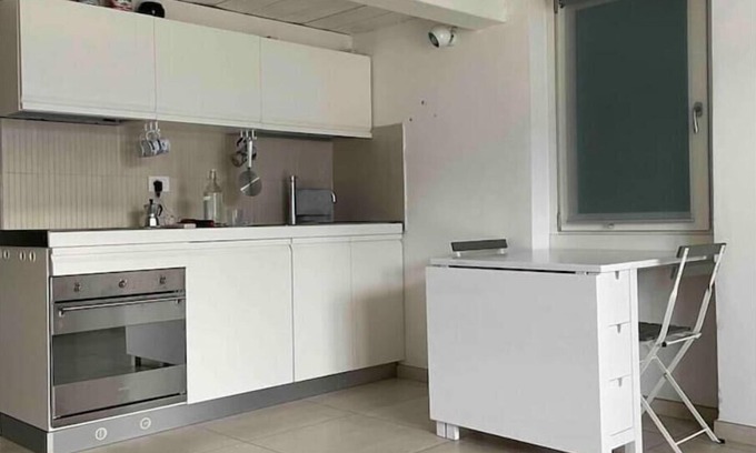 Sensole Apartment | House PG - Lake View Apartment