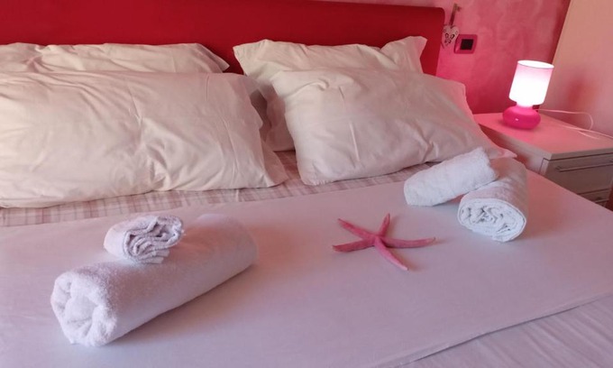 Novara Apartment | House Romantic Ad un passo dalla Stazione Appartamento & Rooms