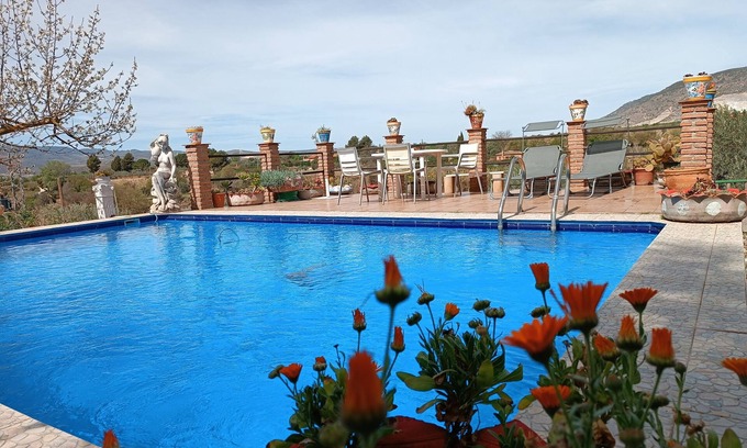 Durcal House | House with pool, fireplace, barbecue and garden near the Alpujarra of Granada