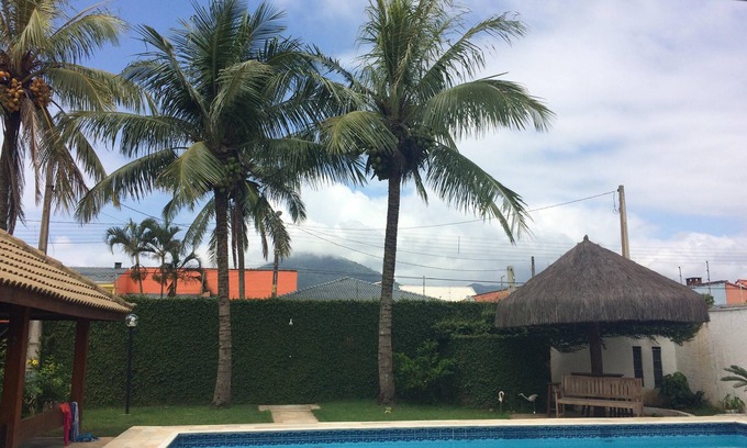 Peruibe House | House with pool in Peruibe 30 m from the beach