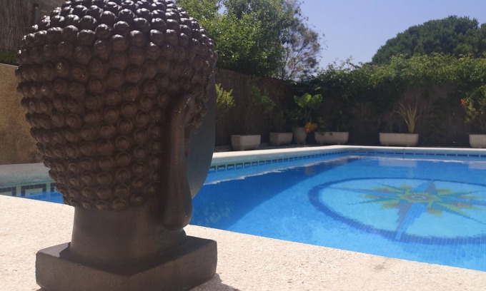 Cunit Villa | House with private swimming pool and garden 7 minutes walk off the beach.