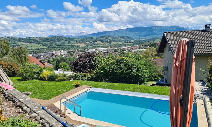 Rumilly House | House with SWIMMING POOL, 360° view of Les Bauges and Mont Blanc, near Annecy