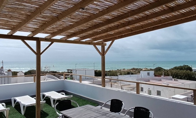 El Palmar House | House with views El Palmar Beach 6 people. NEW Sunset View & Surf Beach House