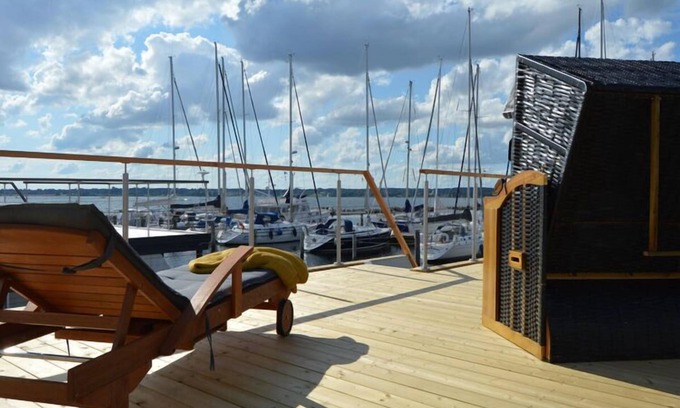 Rendbjerg Boat Rental | Houseboat Hecht in Egernsund at the Marina Minde