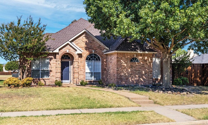 Allen Apartment | Howdy Yall-TEXAS-7 beds/Playground/Pool TablenInternal name: Big Bend Allen