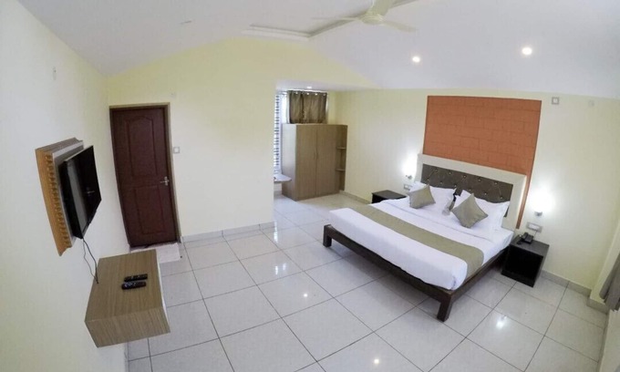 Kushalnagar House | Hoysala Resort DELUXE COTTAGE 4