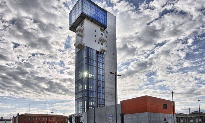 Mestre Apartment | Htm Tower - 1401 Executive Terrazza by Halldis