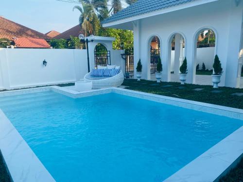 Nong Prue Villa | Huang Su Villa 3 皇宿3号泳池别墅