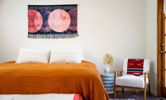 Sam Hughes Apartment | Hues Casita - Airy Studio Near U of A