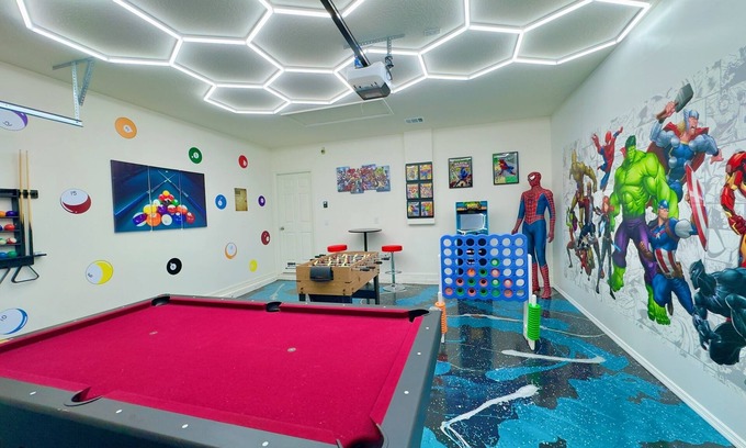 Port Malabar House | Huge Yard + Mini Golf + Pool + Grill + GameRoom