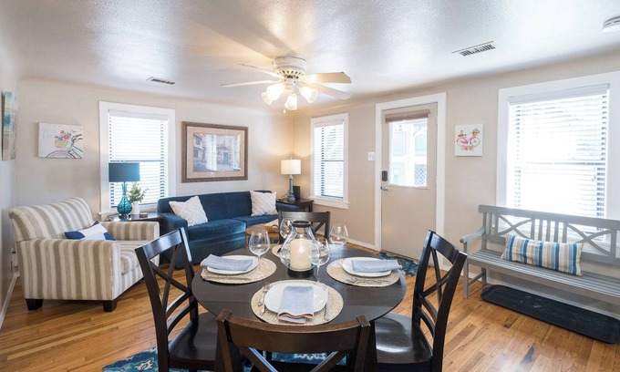 Downtown Flagstaff Cottage | Humphreys Cottagenin Historic Downtown Flagstaff