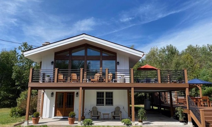 Hunter House | Hunter Mountain Sanctuary