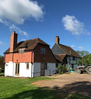 Godalming Bed & Breakfast | Hurst Hill