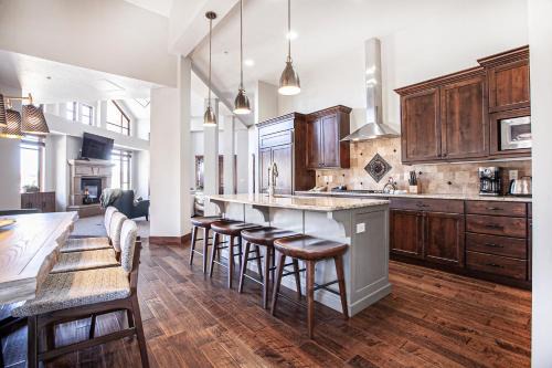 Park City Cabin | Hyatt at the Canyons by Park City Vacations