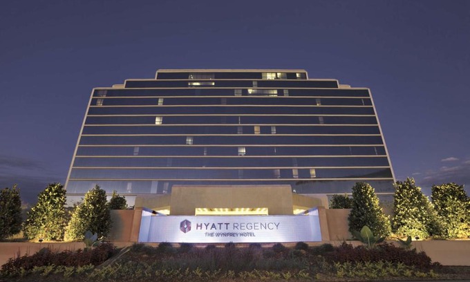 Hoover Hotel | Hyatt Regency Birmingham - The Wynfrey Hotel