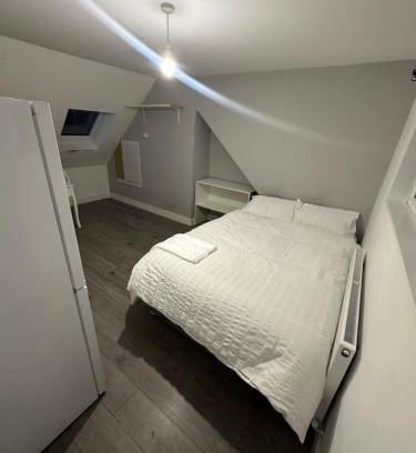 West Hendon House | Hyde Crescent Rooms