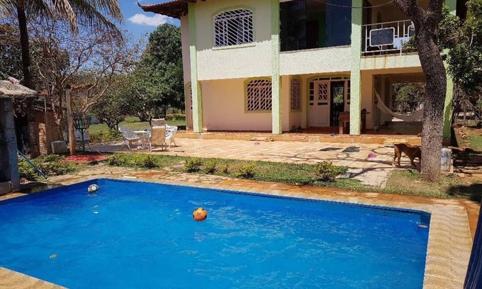Valparaiso de Goias Cottage | I rent beautiful farm with swimming pools, barbecue and soccer field.