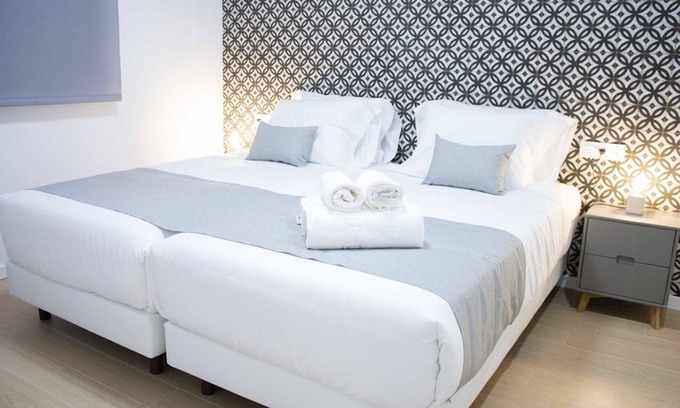 Figares Apartment | IBERICABEDS DOWNTOWN PENTHOUSE 2 BEDROOMS