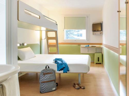 Historical Center Bruges Hotel | ibis budget Brugge Centrum Station