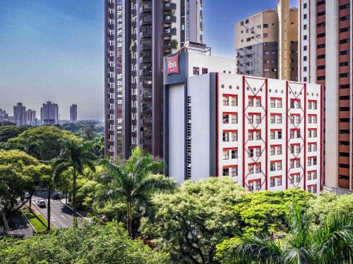 Zona 01 Hotel | Ibis Maringa