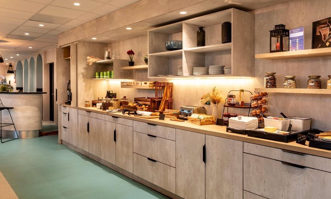 Saint-Denis Hotel | ibis Styles Paris Saint Denis Pleyel