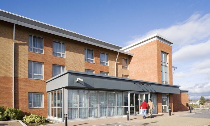 St. Thomas Hotel | ibis Swansea