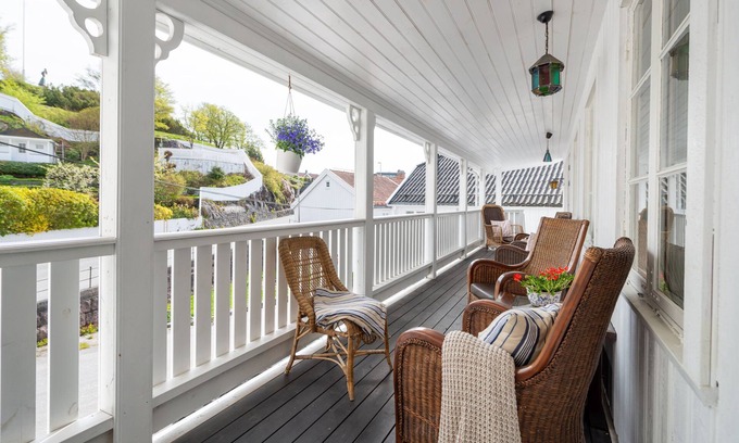 Grimstad Bed & Breakfast | Ibsens B&B