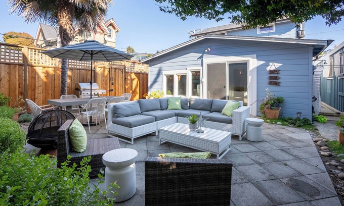 Capitola House | IDEAL LOCATION! Steps 2 Beach,Shops,Dining/Great Yard 4 BBQ