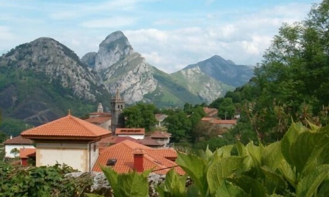 Penamellera Alta Cottage | Ideal to rest in ALLES, one of the most beautiful villages in Asturias.
