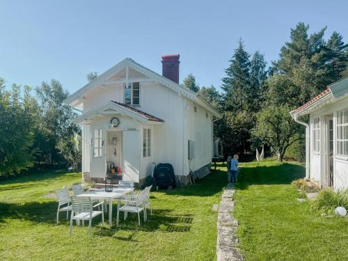 Stromstad O House | Idyllic House In A Lovely Hiking Area