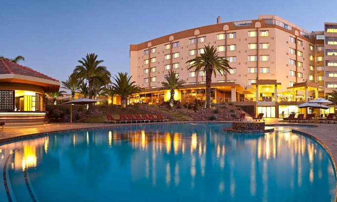 Vila Planalto Apartment | If you like it, stay. If you don't like it, just stay.