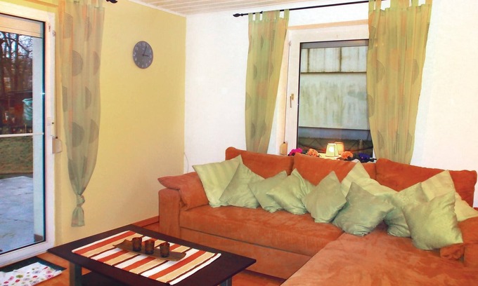 Alt Bukow Apartment | If you want to enjoy the tranquility and beautiful nature of the surrounding Baltic Sea coast, this