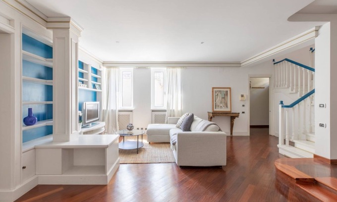 Rione XVIII Castro Pretorio Apartment | iFlat | Margutta Colors on Canvas Apartment