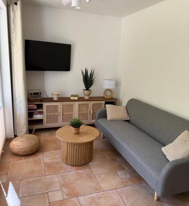 Gelbensande Apartment | Igelnest im Küstenwald Graal-Müritz