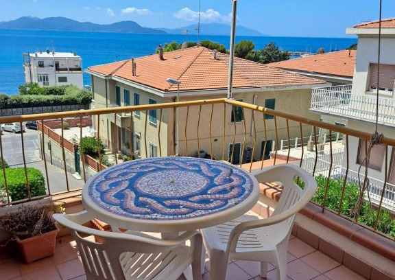 Piombino Apartment | Il Balcone sull'Elba