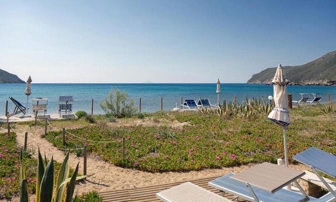 Lacona Apartment | Il giardino di sabbia