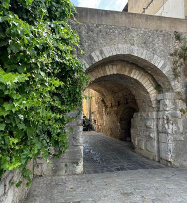 Fondi House | Il palazzo dell'alto prelato