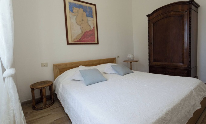 Pescia Romana Apartment | Il Patio: Apartment with pool, garden, parking, WiFi, Pets Allowed