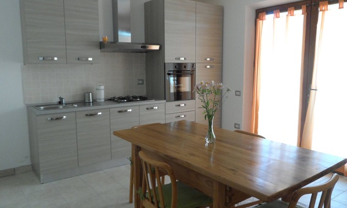 Monterubbiano Apartment | Il Piccolo Carro - Girasole