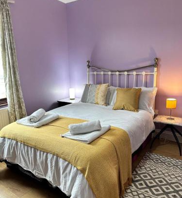 Loxford House | Ilford Express Room in East London