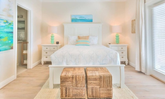 Fort Bay House | Immaculate home in gated La Valencia Beach Resort! MONTHLY rates available!