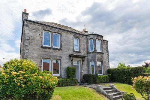 Gilmerton Apartment | Immanuel House - Modern Luxury Victorian Home 1872 - Free Parking & SuperFast Fibre Optic WiFi