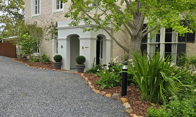 Burnside Villa | Immerse yourself in the impeccable accommodation of this elegant Adelaide estate