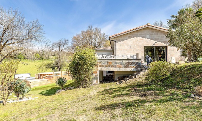 Sers House | In peaceful countryside, surrounded by forests, meadows and fields, this spacious and luxurious vaca